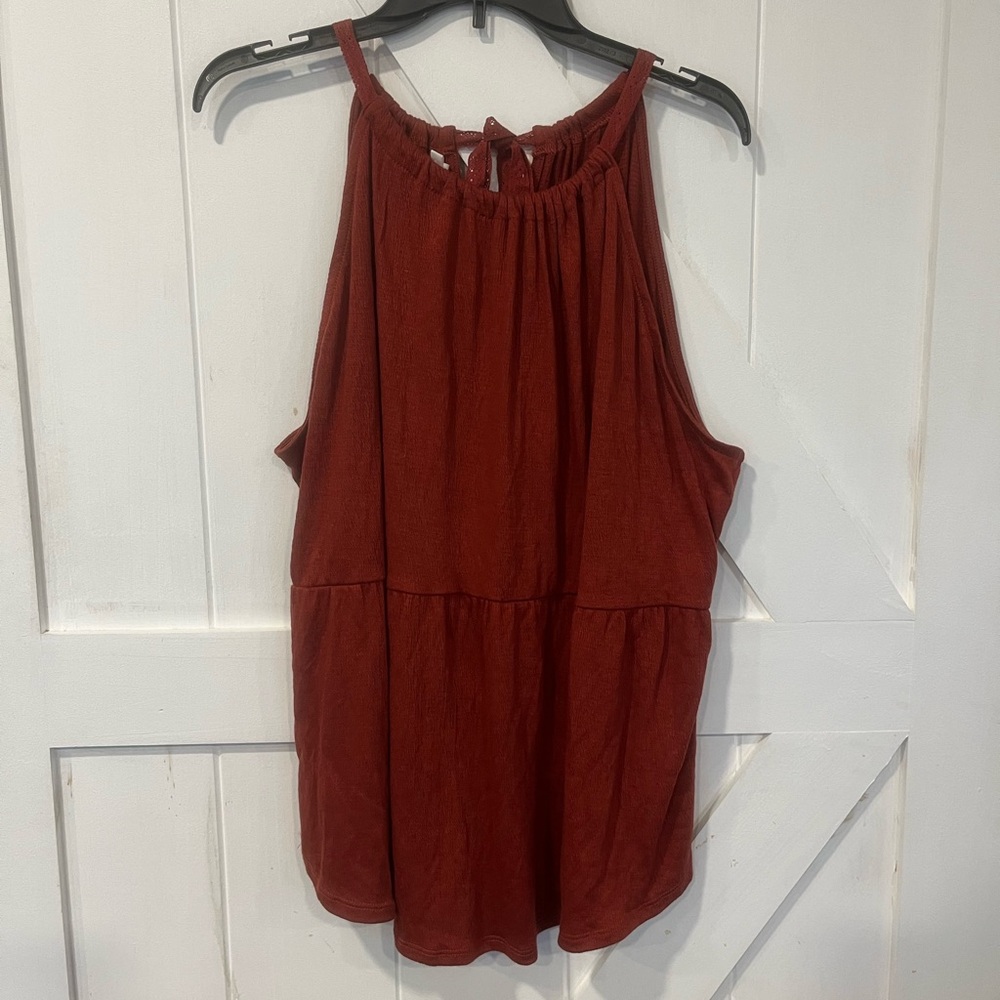 Maurices Red Sleeveless Tie Front Tank Top